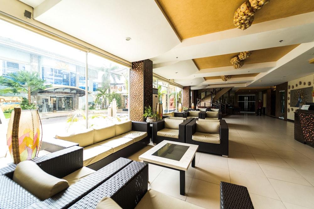 Mo2 Westown Hotel Iloilo Dış mekan fotoğraf