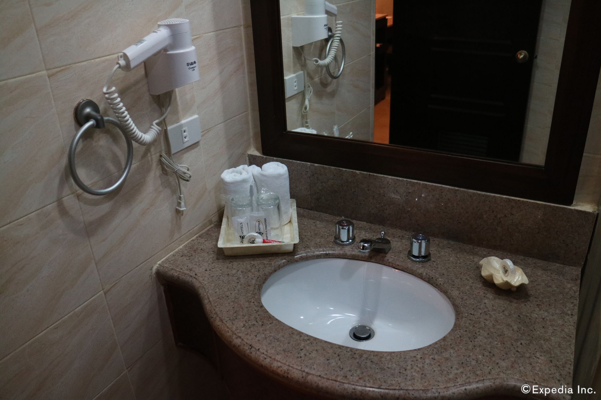 Mo2 Westown Hotel Iloilo Dış mekan fotoğraf