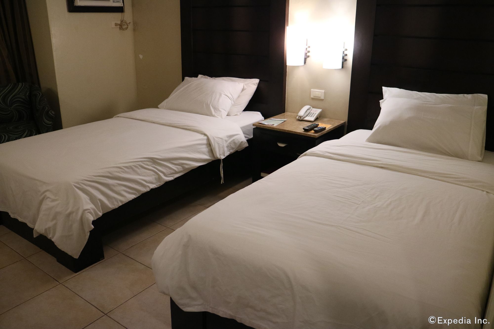 Mo2 Westown Hotel Iloilo Dış mekan fotoğraf