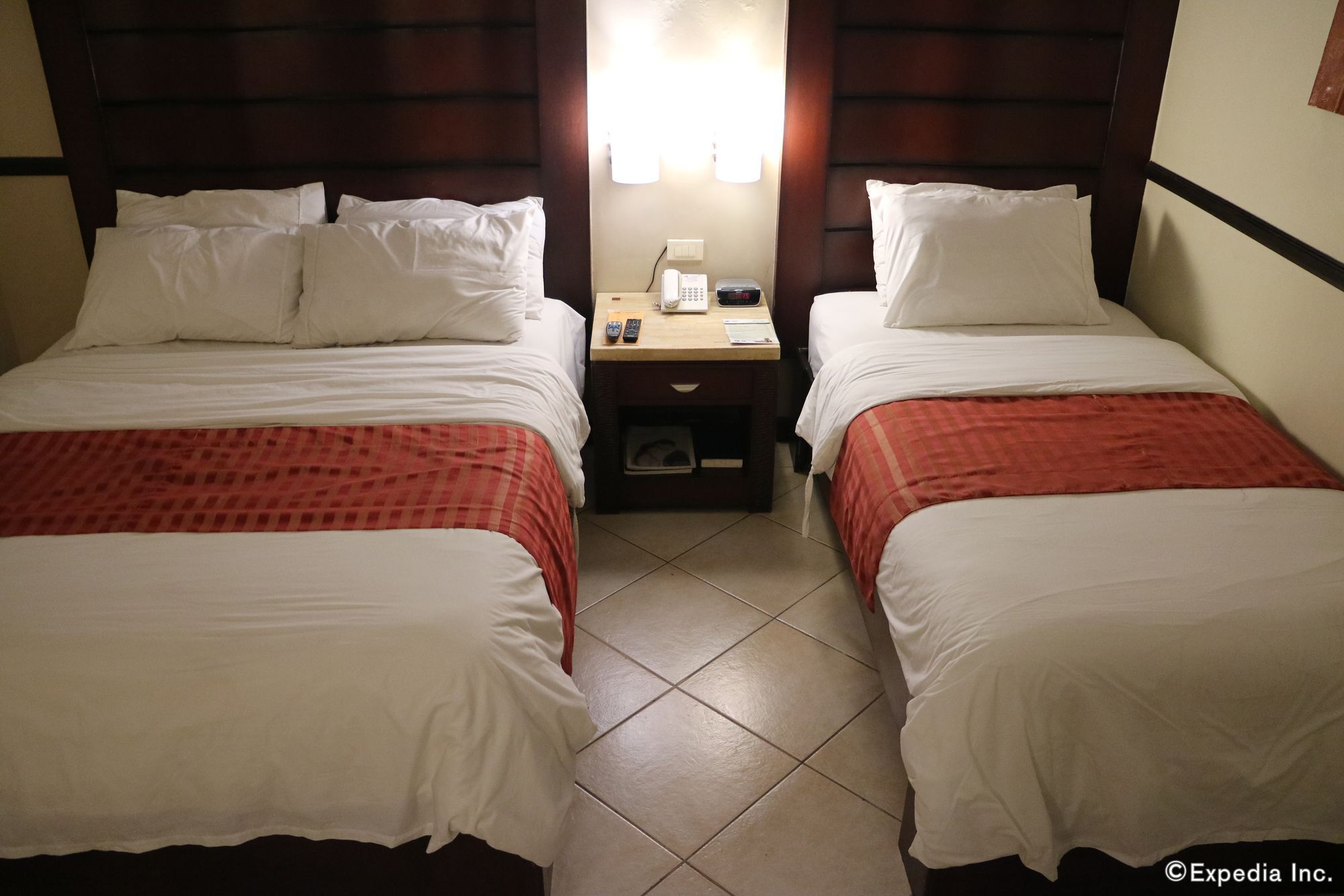 Mo2 Westown Hotel Iloilo Dış mekan fotoğraf