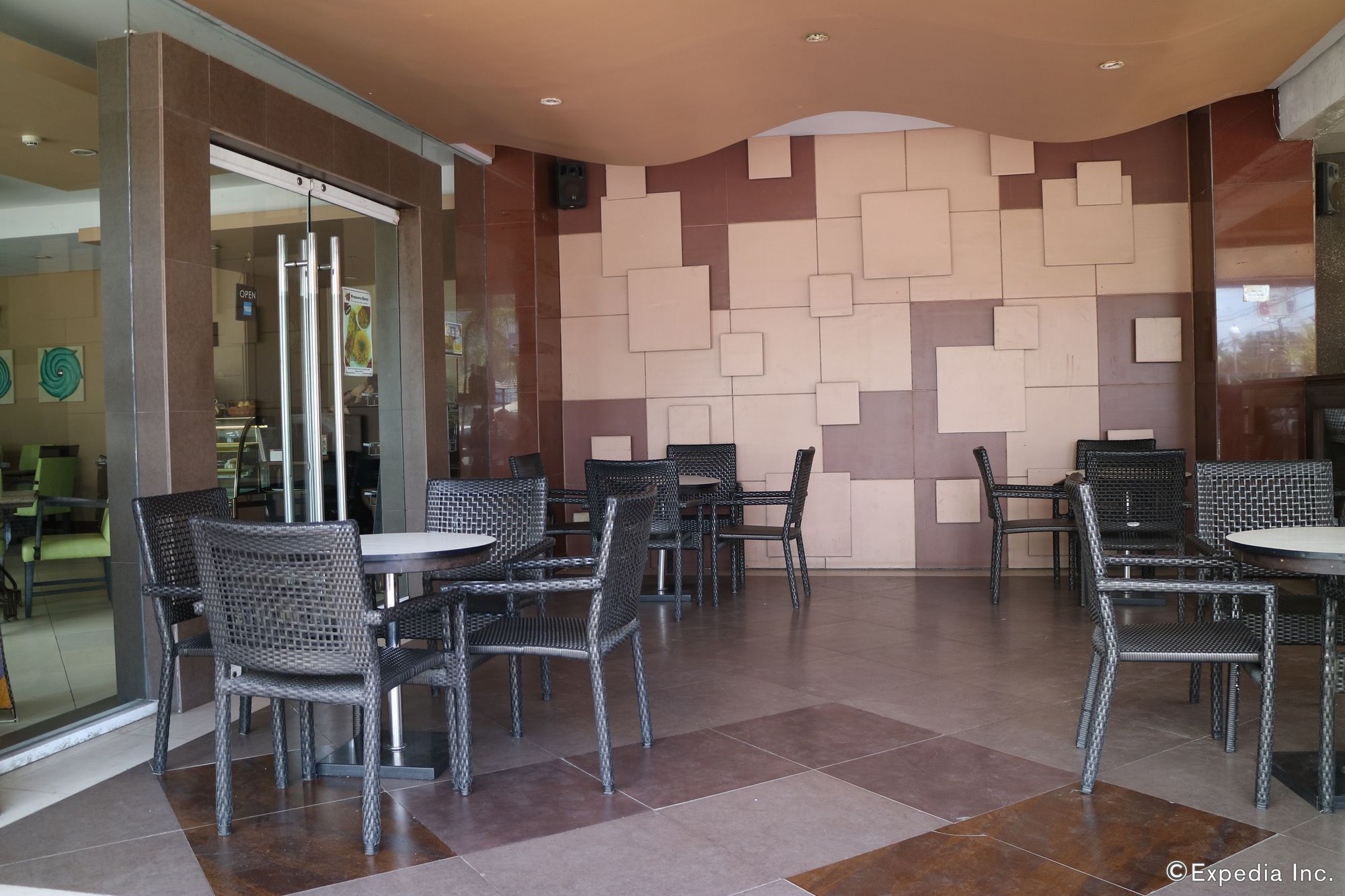 Mo2 Westown Hotel Iloilo Dış mekan fotoğraf